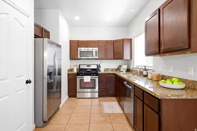 3671 S 300 E, South Salt Lake, UT 84115 - Photo 9