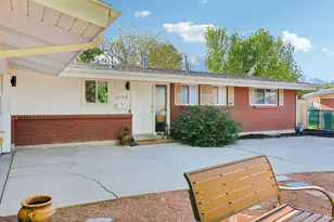 3779 S 2000 E, Salt Lake City, UT 84109 - Photo 5