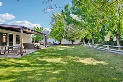 3779 S 2000 E, Salt Lake City, UT 84109 - Photo 39