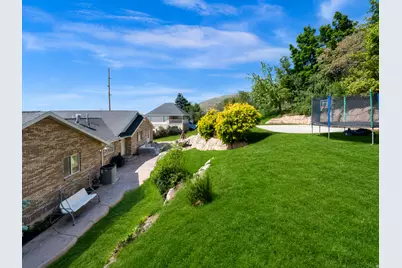 295 S 1550 E, Bountiful, UT 84010 - Photo 59