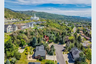 295 S 1550 E, Bountiful, UT 84010 - Photo 47
