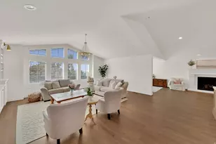 295 S 1550 E, Bountiful, UT 84010 - Photo 5