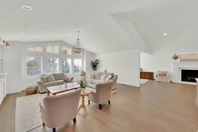 295 S 1550 E, Bountiful, UT 84010 - Photo 7
