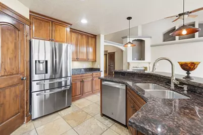 15023 S Eagle Crest Dr E, Draper, UT 84020 - Photo 13