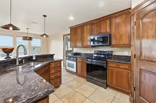 15023 S Eagle Crest Dr E, Draper, UT 84020 - Photo 11