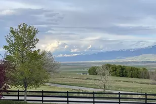 7030 W 2100 N, Petersboro, UT 84325 - Photo 13