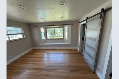 541 E Mingo View Ave S, Sandy, UT 84070 - Photo 3