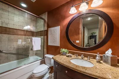 9621 S Glacier Park Ln, Sandy, UT 84092 - Photo 19