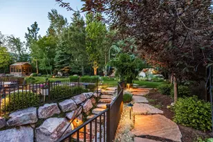 9621 S Glacier Park Ln, Sandy, UT 84092 - Photo 39
