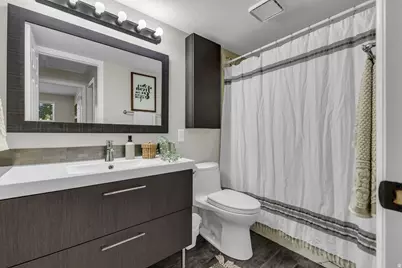 5445 S 350 E #30, Washington Terrace, UT 84405 - Photo 11