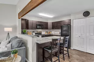 5445 S 350 E, Washington Terrace, UT 84405 - Photo 7