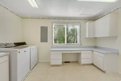 1671 Cherokee Cir, Ogden, UT 84403 - Photo 23