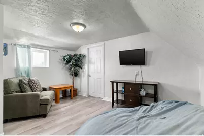 257 N 200 E, Provo, UT 84606 - Photo 25