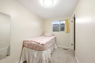 10185 S Chattel Cir W, South Jordan, UT 84095 - Photo 25