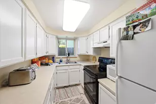 10185 S Chattel Cir W, South Jordan, UT 84095 - Photo 27