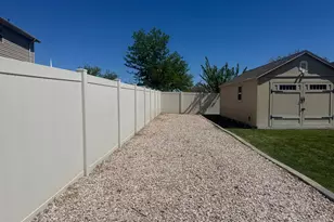 5577 S 4650 W, Hooper, UT 84315 - Photo 7