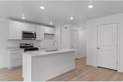 1904 E 640 N #1219, Salem, UT 84653 - Photo 7