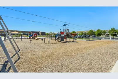 15181 S Sabre Pl, Bluffdale, UT 84065 - Photo 33