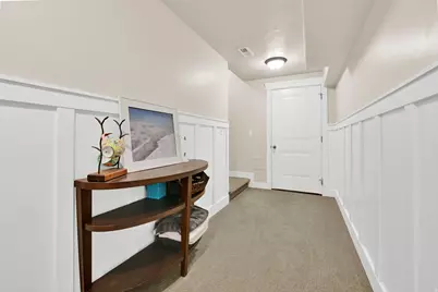 254 S 1675 E, Layton, UT 84040 - Photo 7