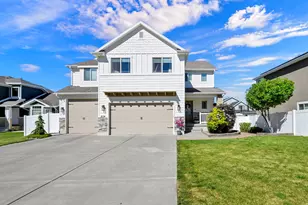 254 S 1675 E, Layton, UT 84040 - Photo 3