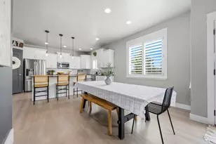 1369 W 725 S, Layton, UT 84041 - Photo 17