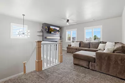 1369 W 725 S, Layton, UT 84041 - Photo 15