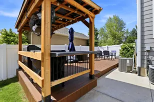 1369 W 725 S, Layton, UT 84041 - Photo 39