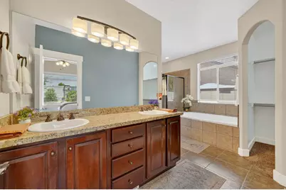 14666 S Desert Sage Dr, Herriman, UT 84096 - Photo 17