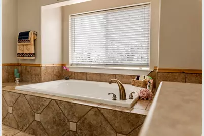 9581 E 8000 N, Lapoint, UT 84039 - Photo 29