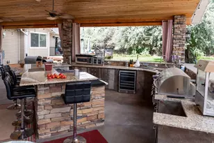 9581 E 8000 N, Lapoint, UT 84039 - Photo 25