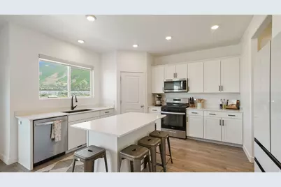 1181 S 3750 E, Spanish Fork, UT 84660 - Photo 9