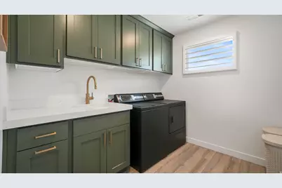 1181 S 3750 E, Spanish Fork, UT 84660 - Photo 21