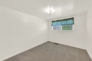 1004 Englewood Dr, Brigham City, UT 84302 - Photo 13