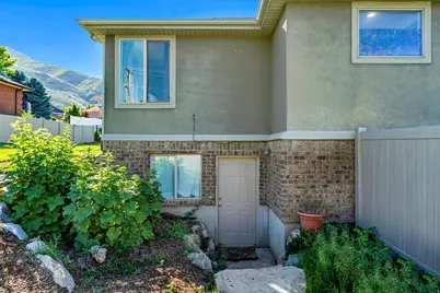 1475 E Harvey Rd, Fruit Heights, UT 84037 - Photo 27