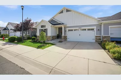 10682 S Bridlewood Ln E, Sandy, UT 84092 - Photo 37
