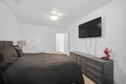 10682 S Bridlewood Ln E, Sandy, UT 84092 - Photo 21