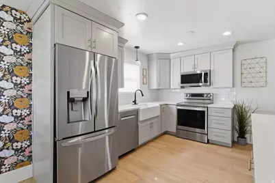 185 E 1100 S, Bountiful, UT 84010 - Photo 7