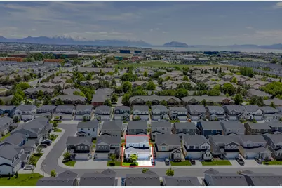 1441 W 250 N, Pleasant Grove, UT 84062 - Photo 29