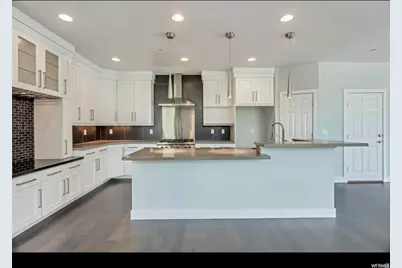 676 Markea Ave #9, Salt Lake City, UT 84102 - Photo 5