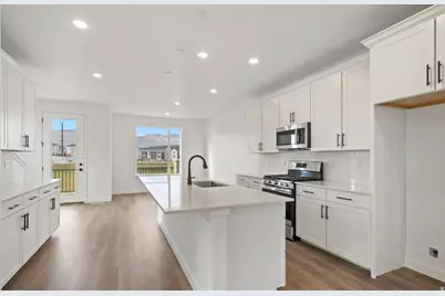 12686 S S Lincoln Peak Ln #114, Herriman, UT 84096 - Photo 3