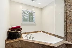 1956 E Brandon Park Pl S, Sandy, UT 84092 - Photo 27
