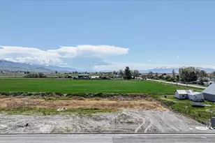 28 E 200 S, Lewiston, UT 84320 - Photo 1