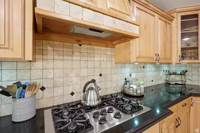 1348 E 2450 N, North Ogden, UT 84414 - Photo 21