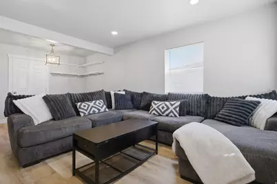 5802 S 4580 W, Kearns, UT 84118 - Photo 5