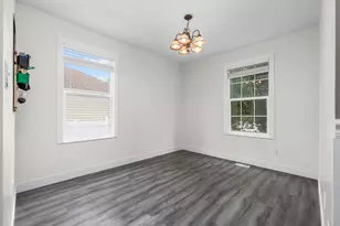 7901 N Weeping Ash Dr, Eagle Mountain, UT 84005 - Photo 5