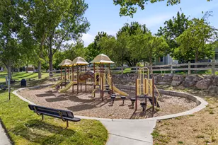 7901 N Weeping Ash Dr, Eagle Mountain, UT 84005 - Photo 25