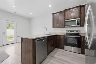 428 E 1625 N, North Ogden, UT 84404 - Photo 13