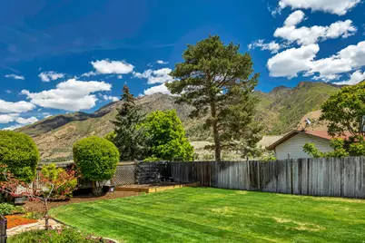 7087 E Pine Cone S, Cottonwood Heights, UT 84121 - Photo 25
