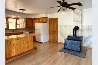 195 E 200 S, Kanosh, UT 84637 - Photo 7