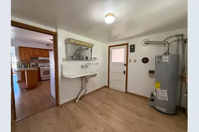 195 E 200 S, Kanosh, UT 84637 - Photo 23